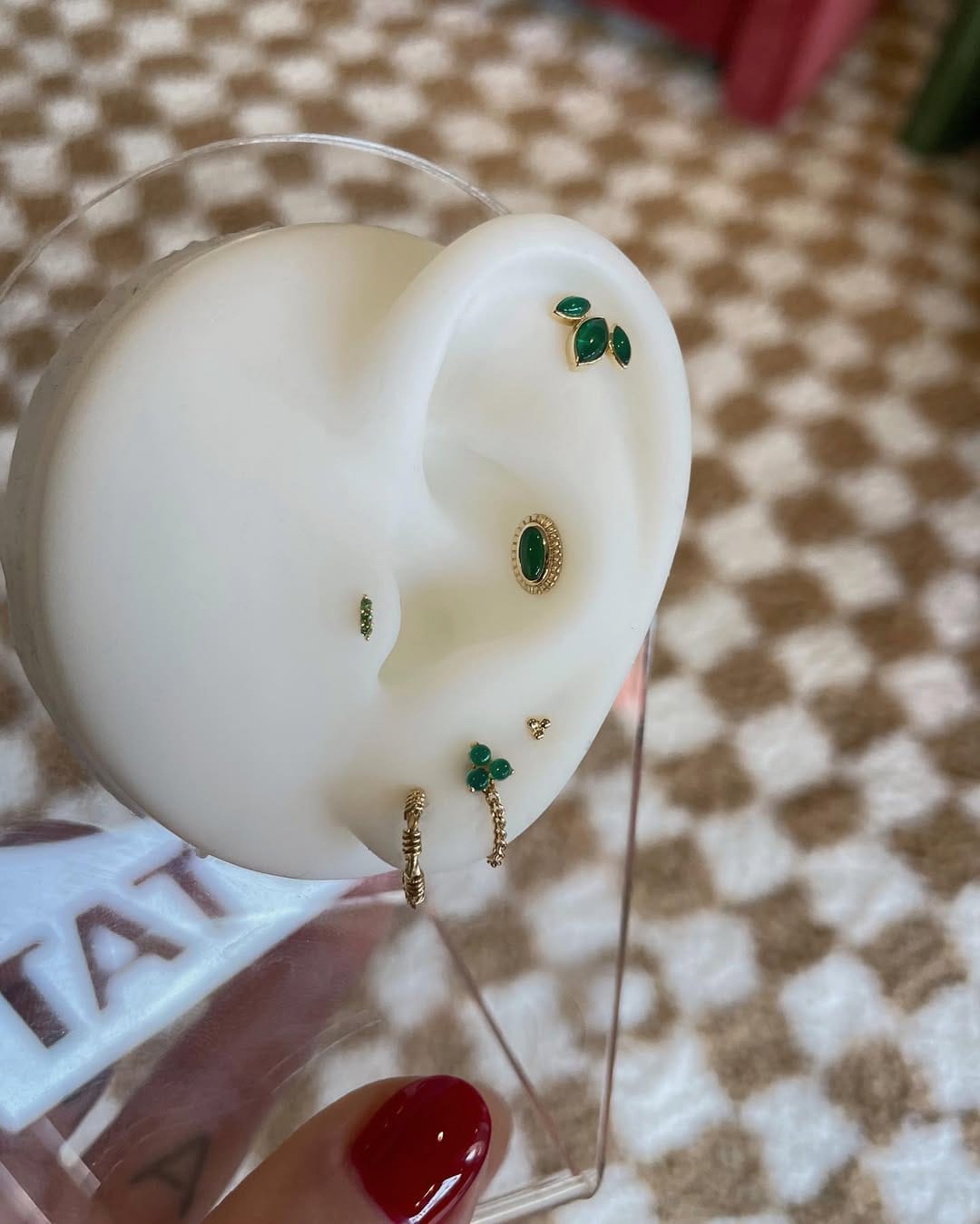 Post 10 by LUCY MACHEL - Fine Jewelry Piercing on Instagram (image)