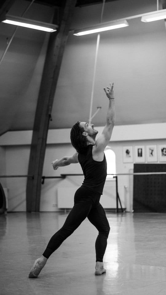 Post 6 by Ballet Summer Workshop Estonia on Instagram (video)