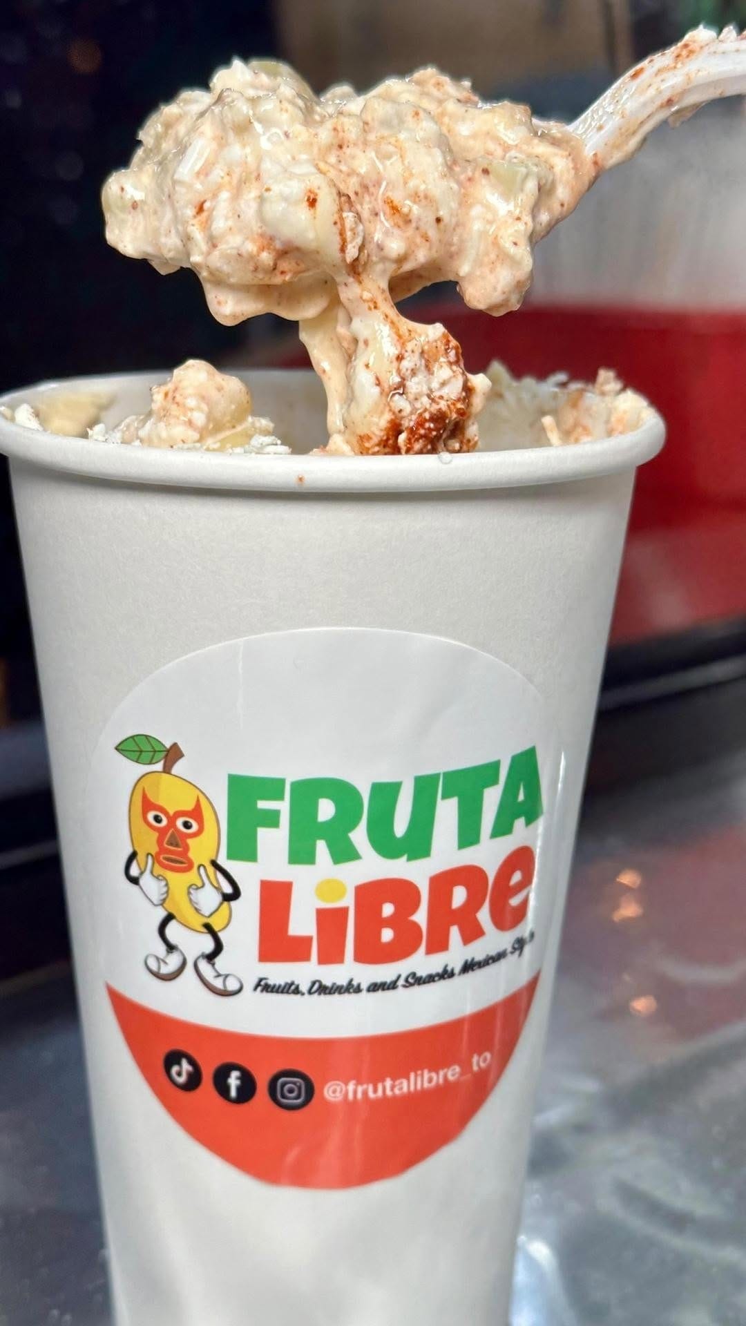 Post 10 by Fruta Libre on Instagram (video)