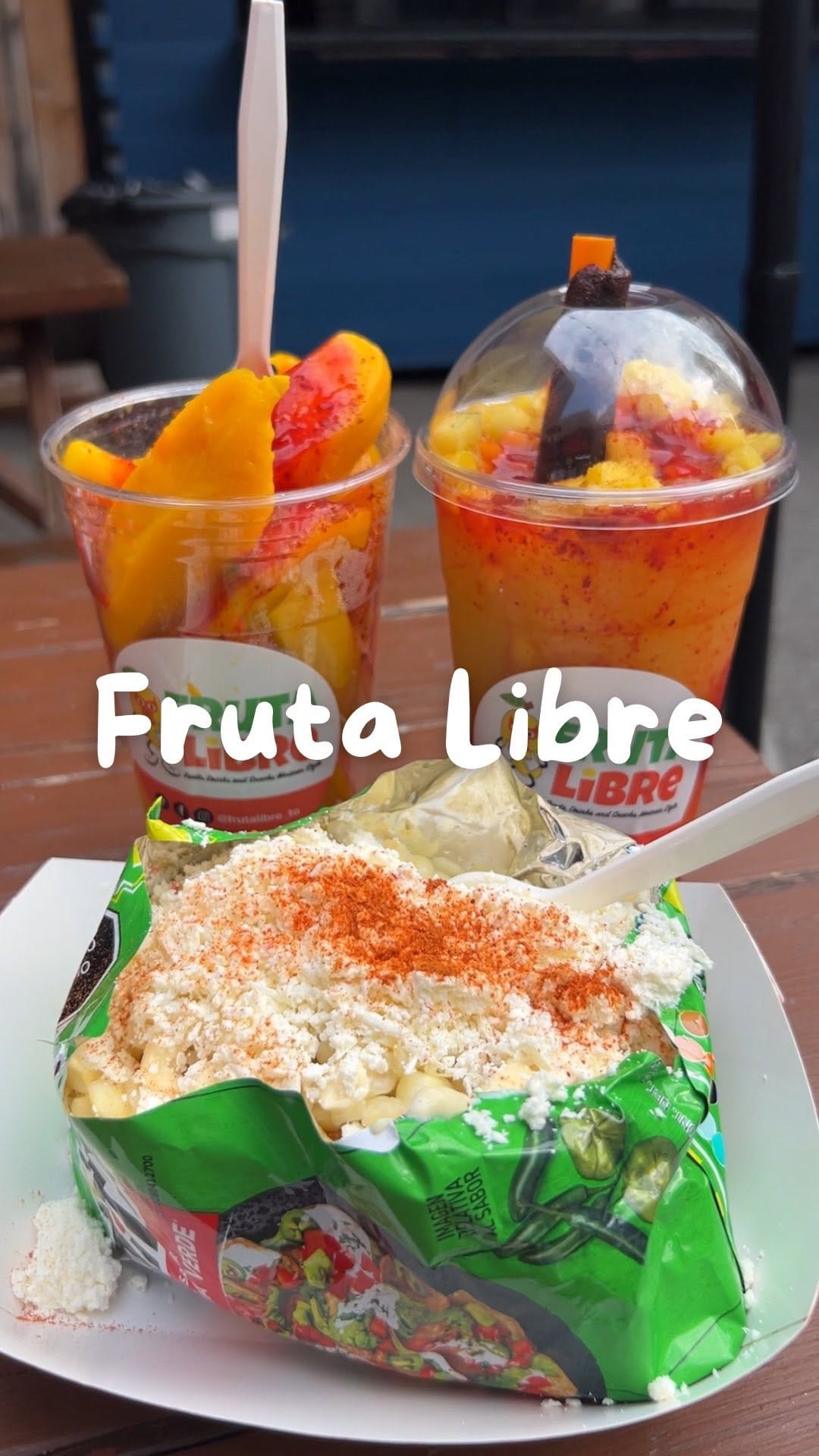 Post 5 by Fruta Libre on Instagram (video)