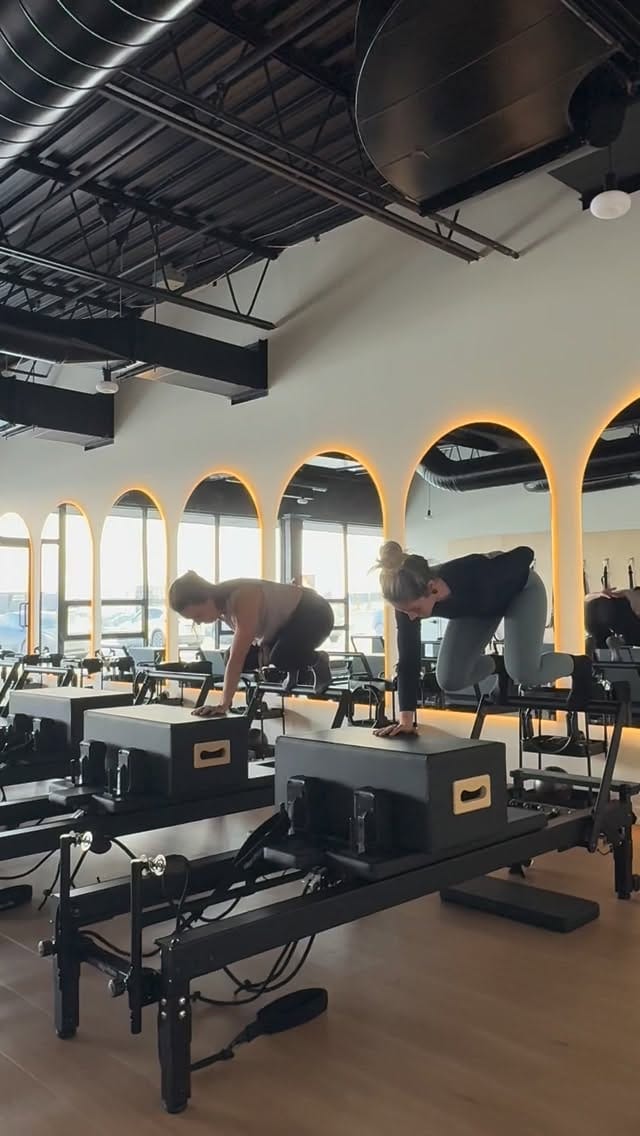 Post 7 by Maude Iralde on Instagram (video)