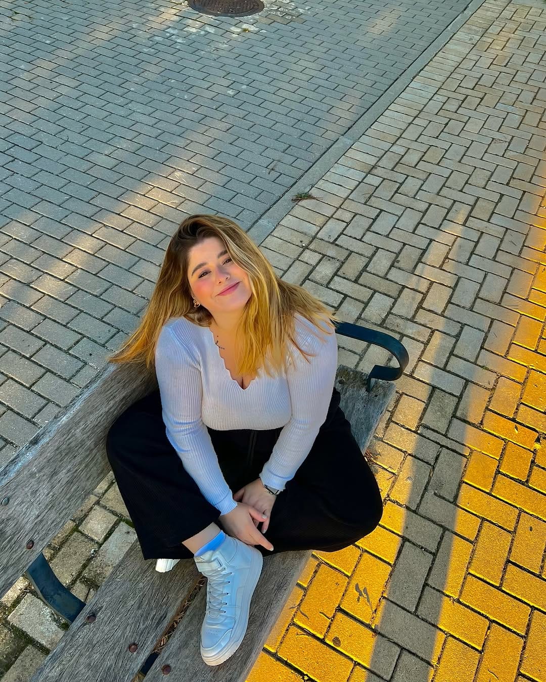 Post 8 by Gabriela Estrada on Instagram (carousel)