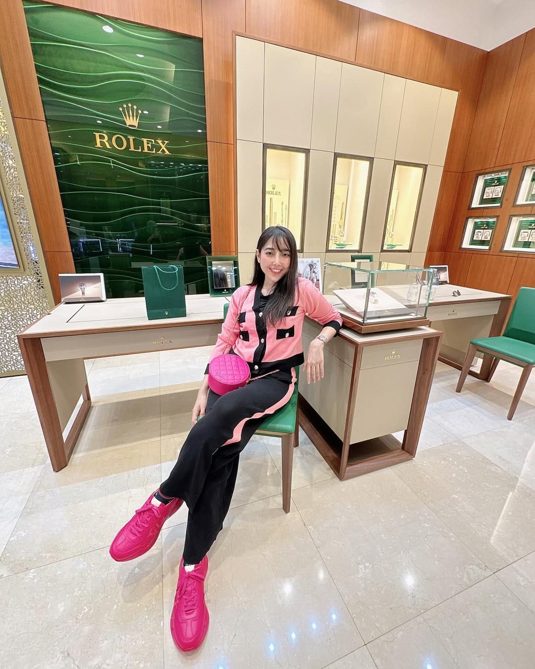 Post 9 by dr.Liya Rosdiana S.,S.Ked.,M.Biomed AAM.,AAAM on Instagram (carousel)