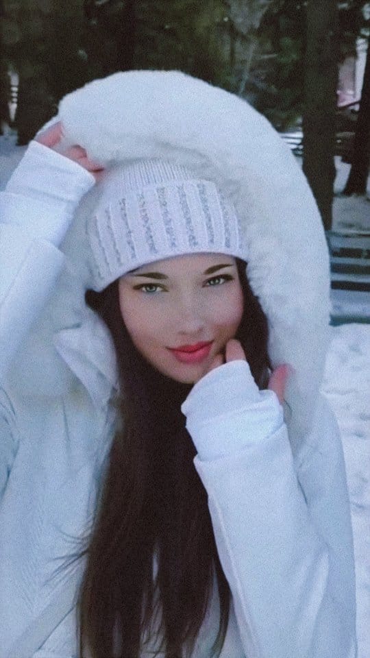 Post 4 by Talliana Ricardo on Instagram (video)