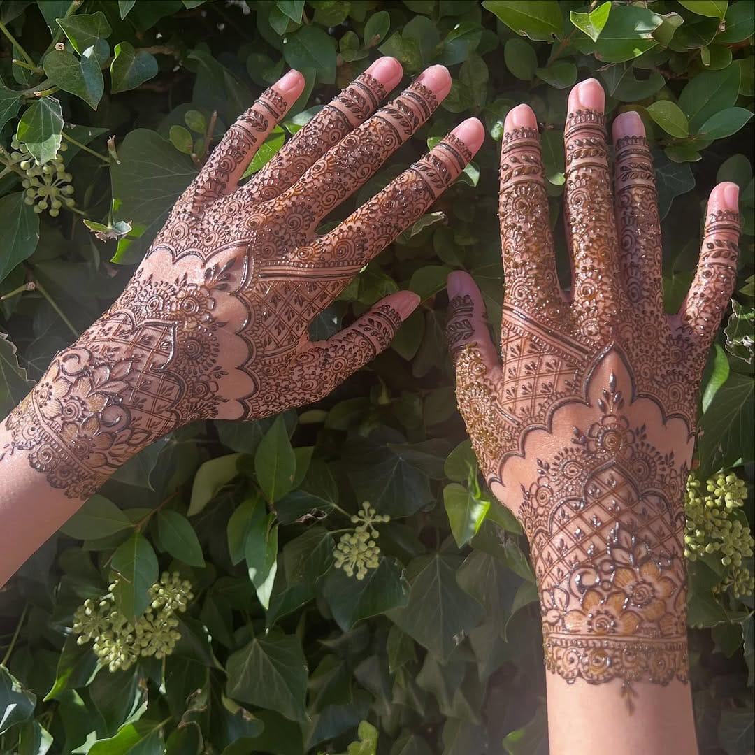 Post 3 by Omera Ejaz💋 on Instagram (image)