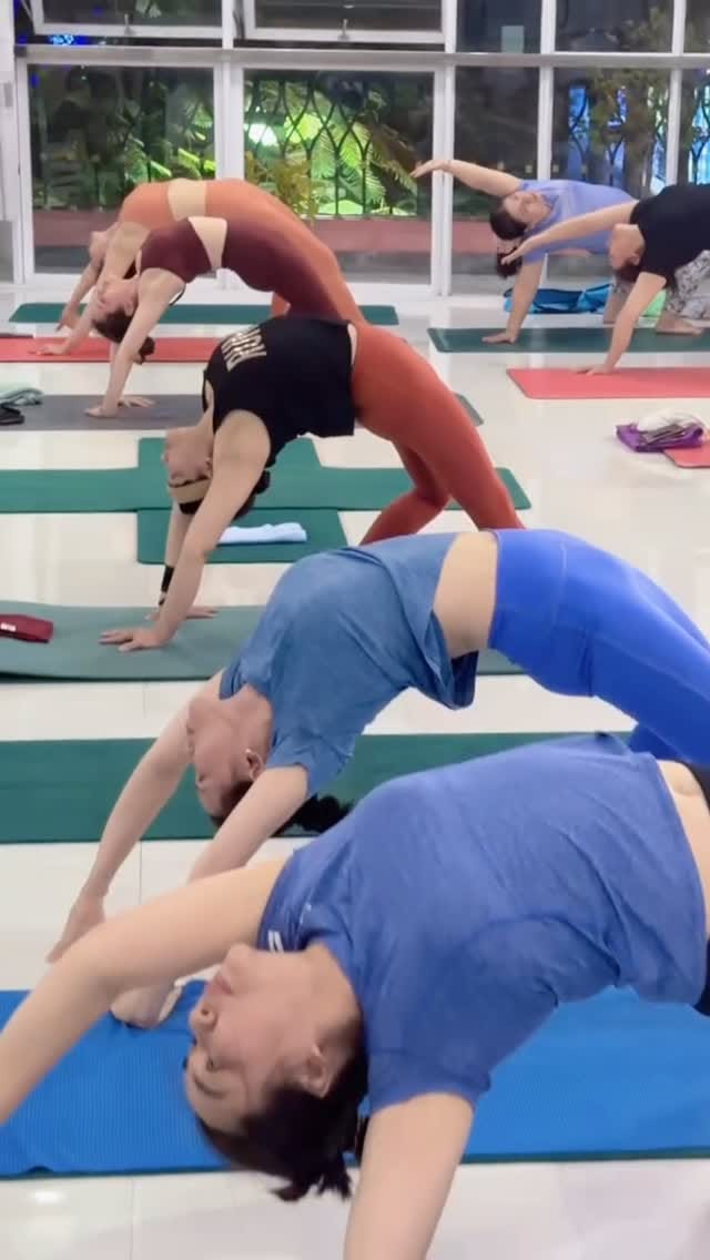 Post 4 by Yoga teacher on Instagram (video)