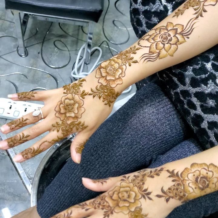 Post 3 by Silver Nails Beauty Center on Instagram (video)