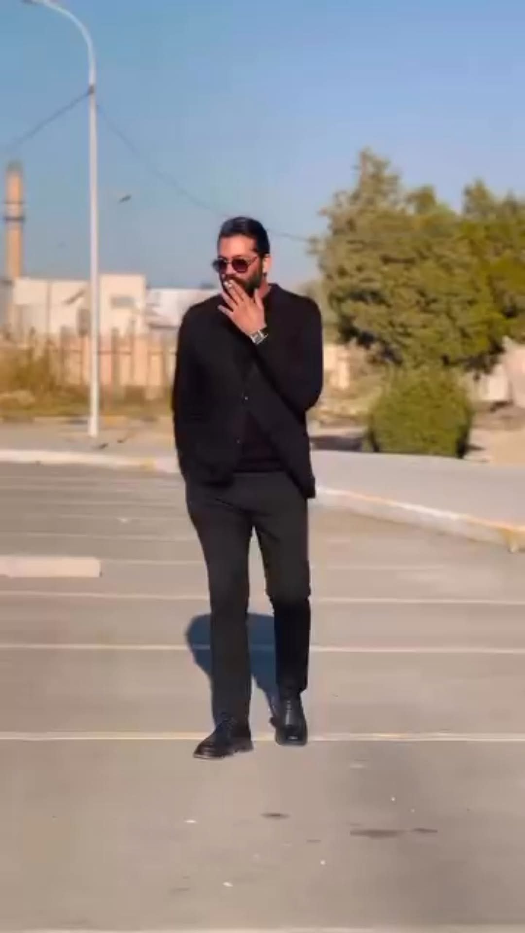 Post 3 by @azdadell on Instagram (video)