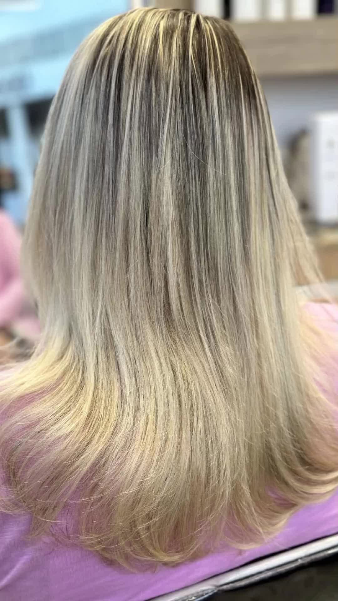 Post 2 by Hairstylist in Miami on Instagram (video)