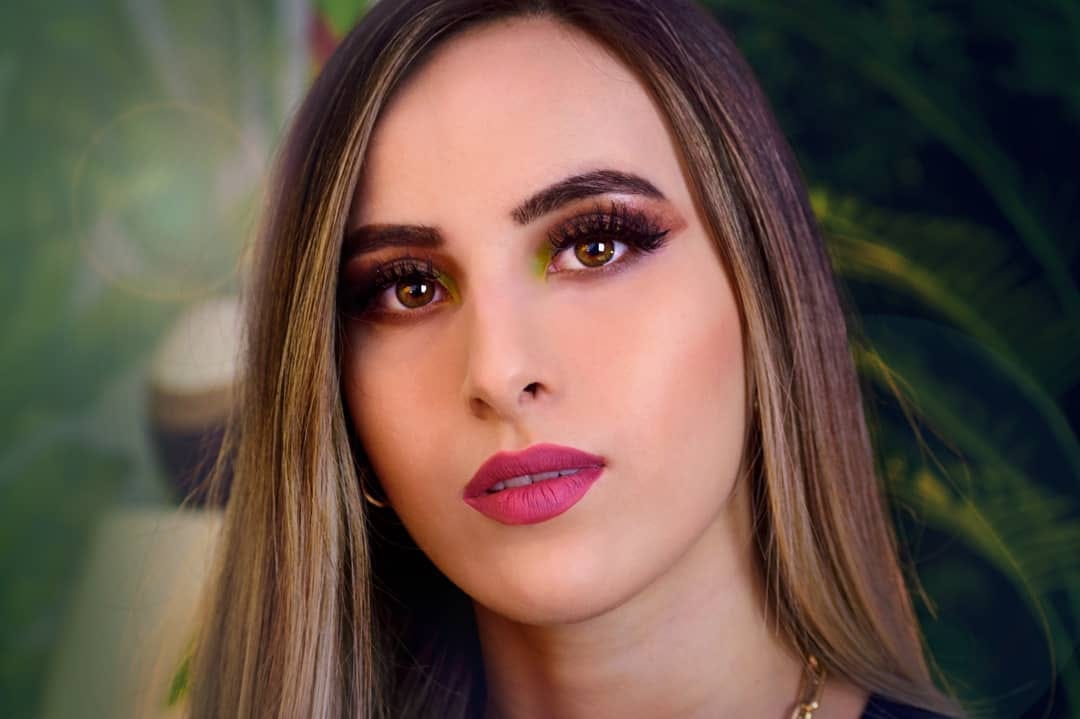 Post 7 by Grace Cosmetics US on Instagram (carousel)