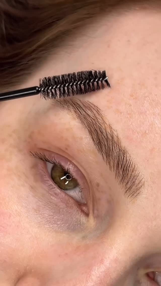 Post 1 by Nails.alanya on Instagram (video)
