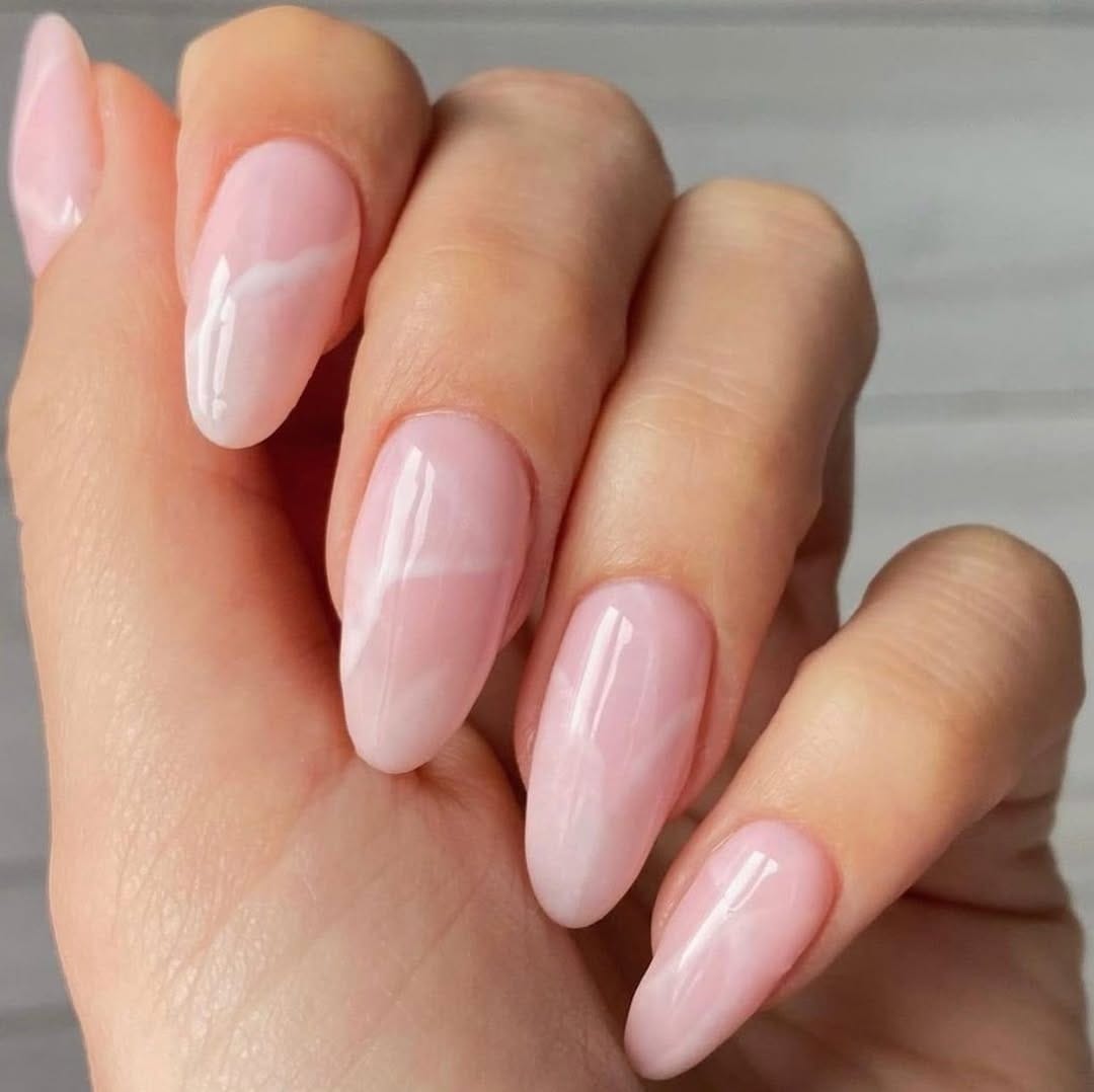 Post 10 by Nails.alanya on Instagram (image)