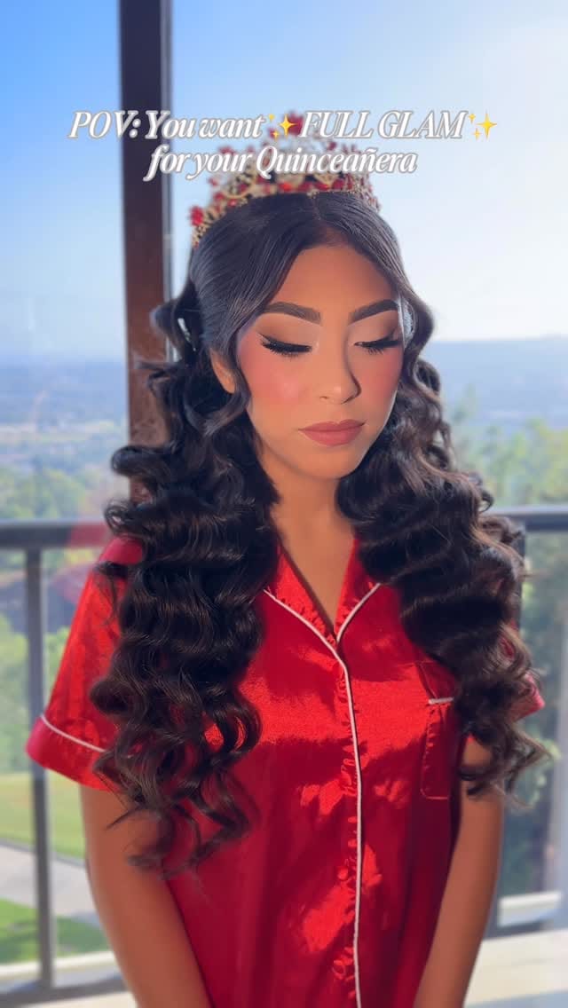 Post 8 by Makeup By Natalia Campos | Luxury Makeup Artist on Instagram (video)