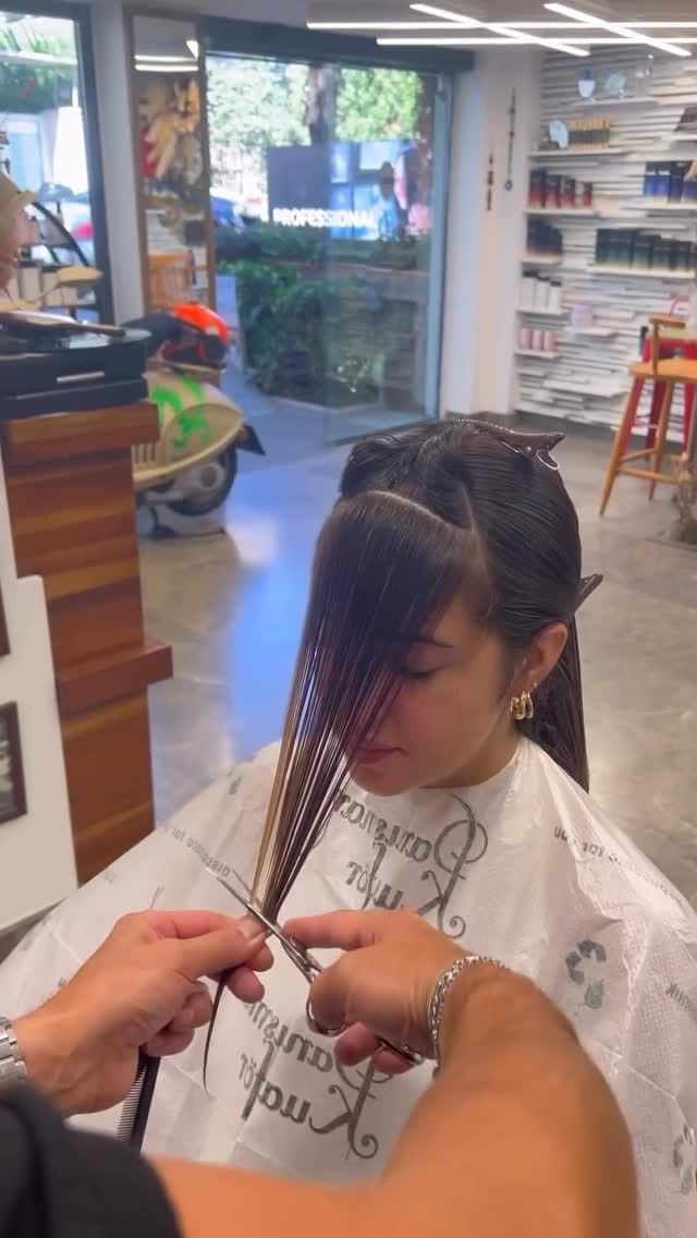 Post 8 by Danışman Kuaför / Şiş Röfle / Mikro jel kaynak on Instagram (video)