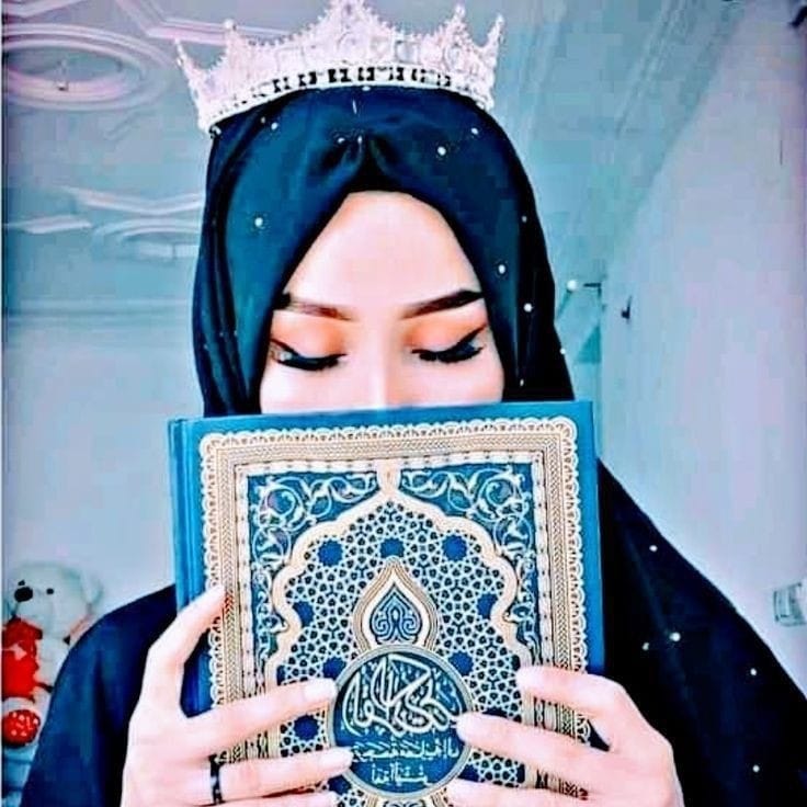 Post 1 by Faty🧚‍♀️ on Instagram (image)
