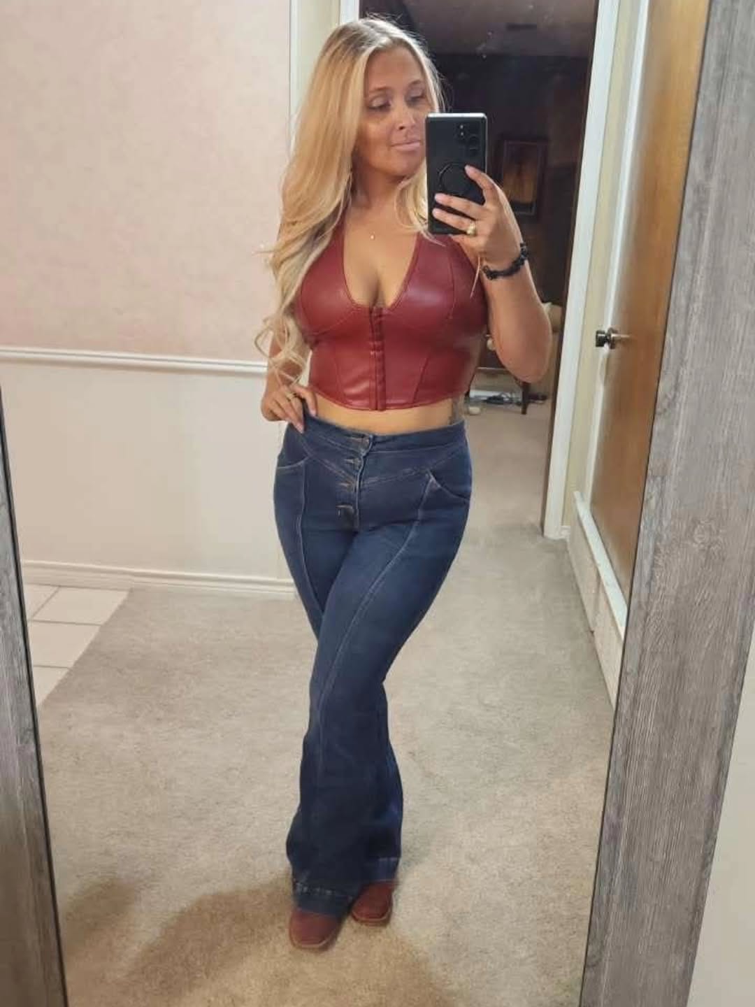 Post 3 by ORIGINAL Badass Hotties ™ on Instagram (image)