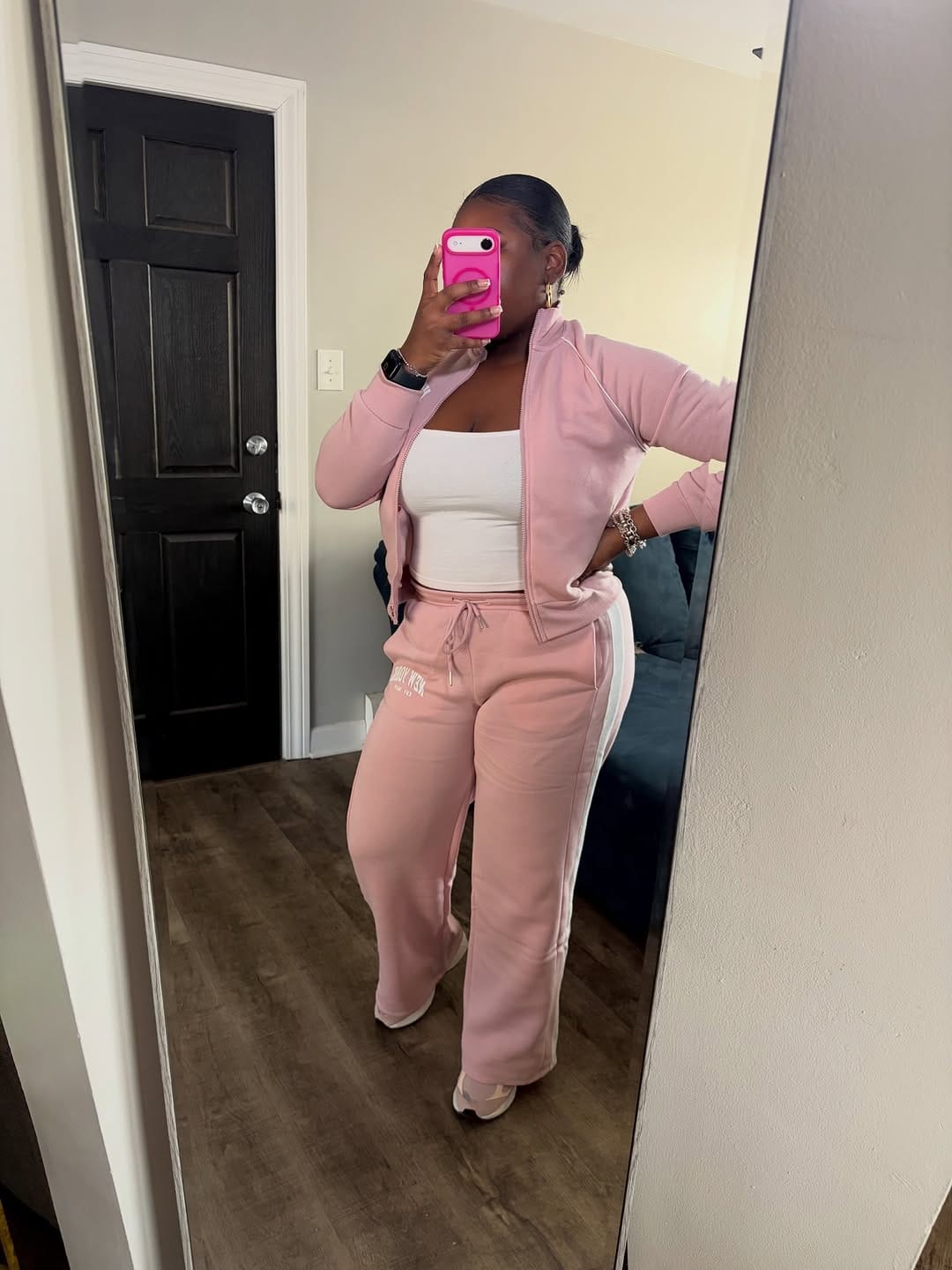 Post 3 by #1 Chicago Boutique 💕 on Instagram (carousel)