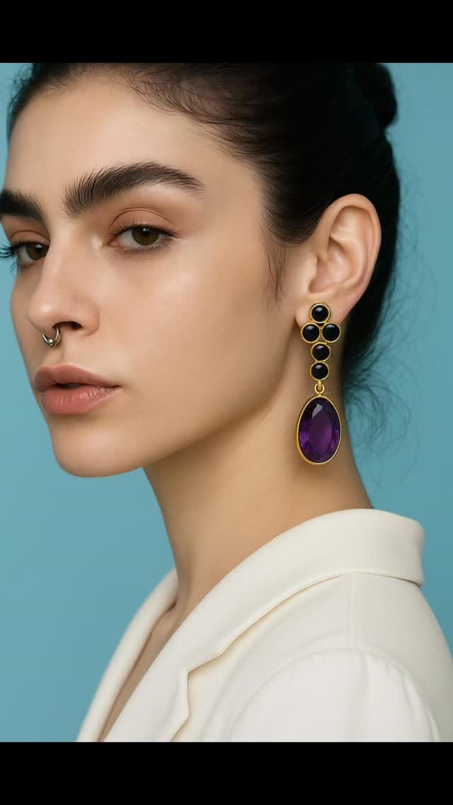 Post 9 by Neo Jewels on Instagram (video)