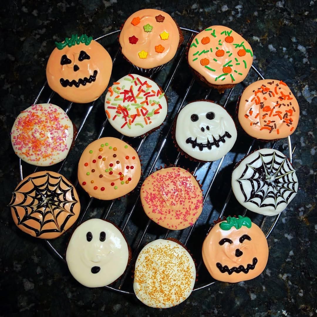 Post 4 by Carolyn Creations on Instagram (image)