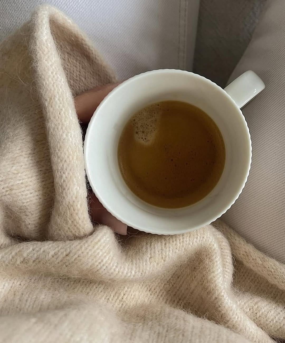 Post 5 by Ceren Can on Instagram (image)