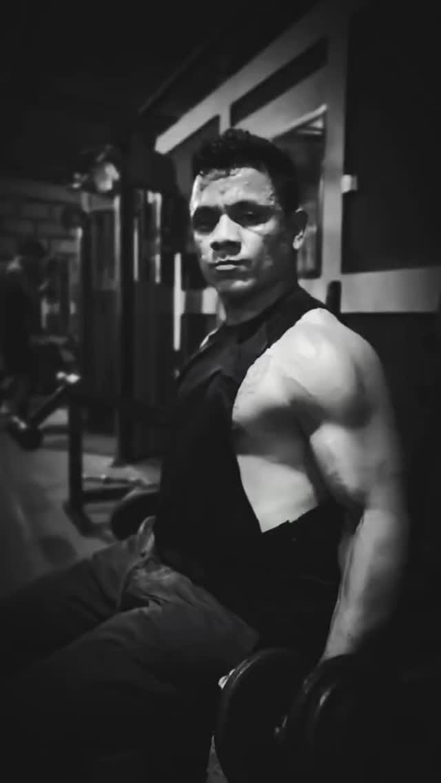 Post 10 by GYM WORKOUT on Instagram (video)