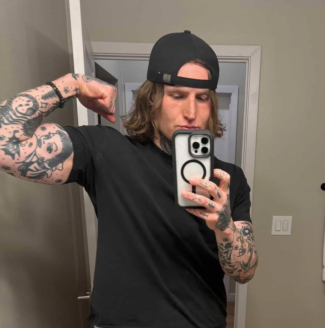Post 2 by GYM WORKOUT on Instagram (image)