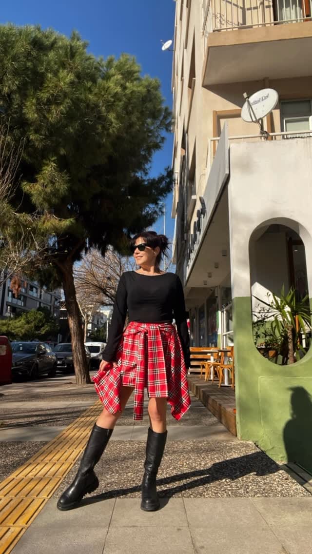 Post 3 by MY MAYA BOUTİQUE on Instagram (video)