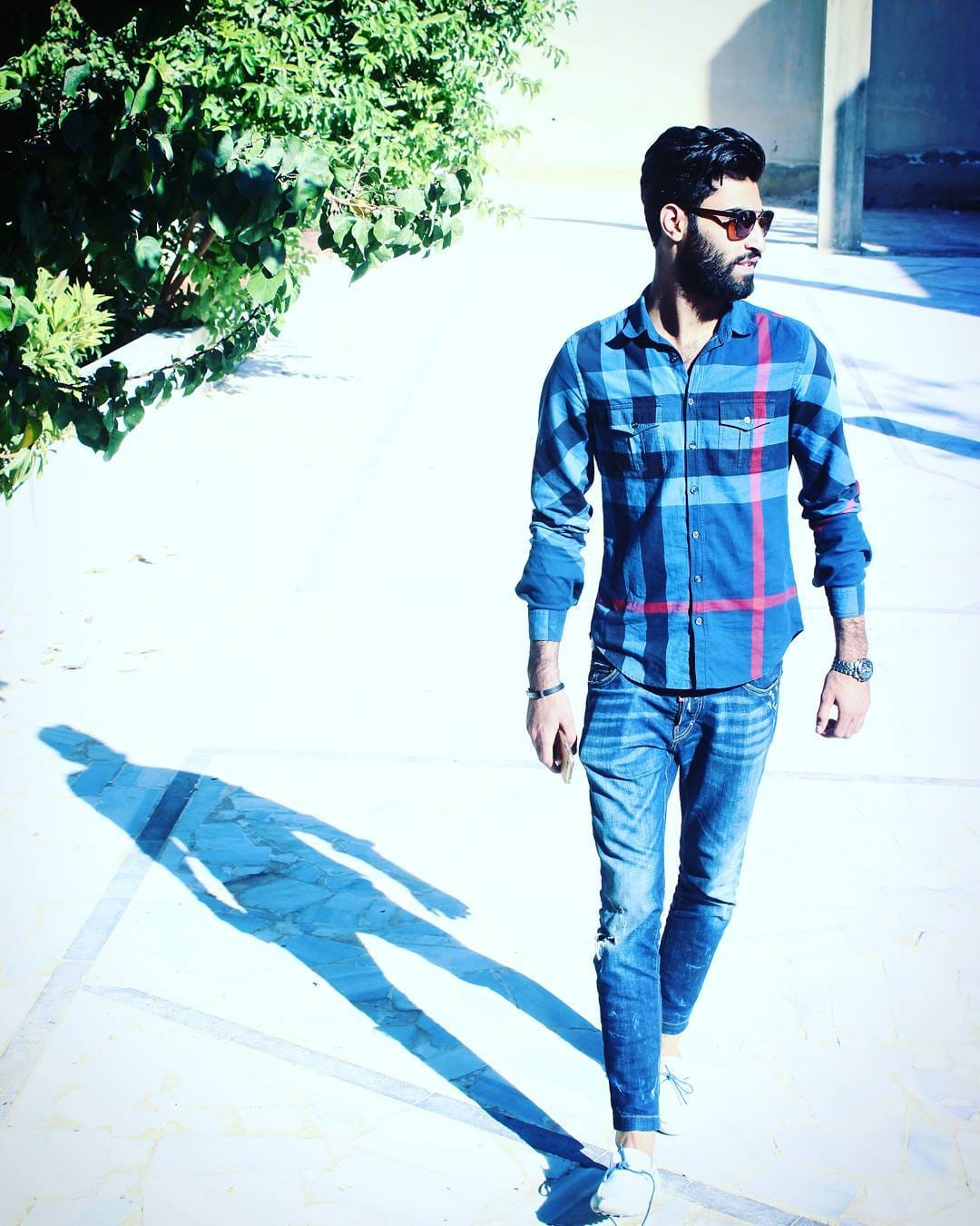 Post 4 by issa.khater on Instagram (image)