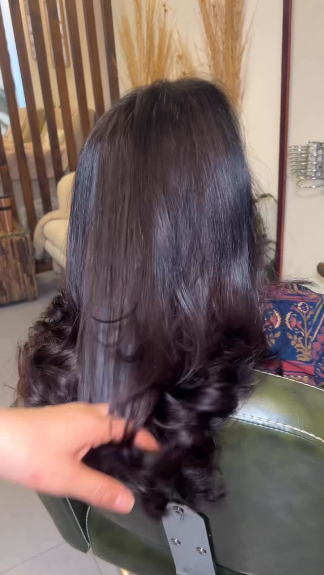 Post 1 by Emirates pearl on Instagram (video)