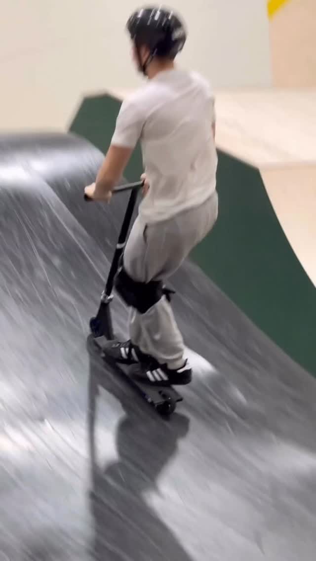 Post 2 by Maksim Tihhomirov on Instagram (video)