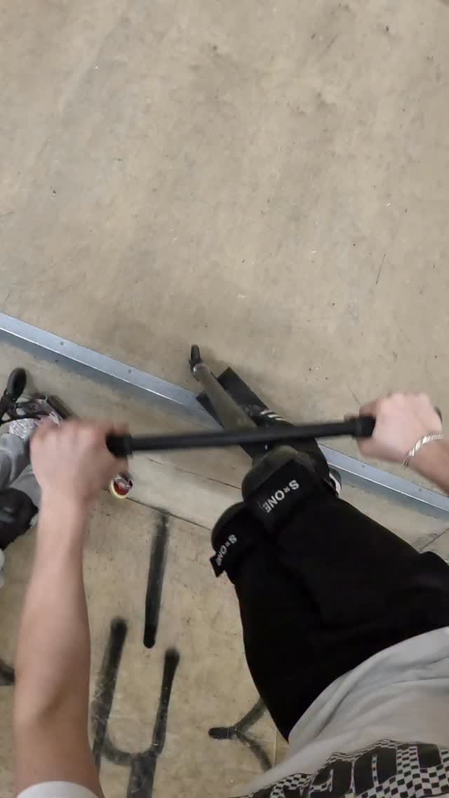 Post 8 by Maksim Tihhomirov on Instagram (video)