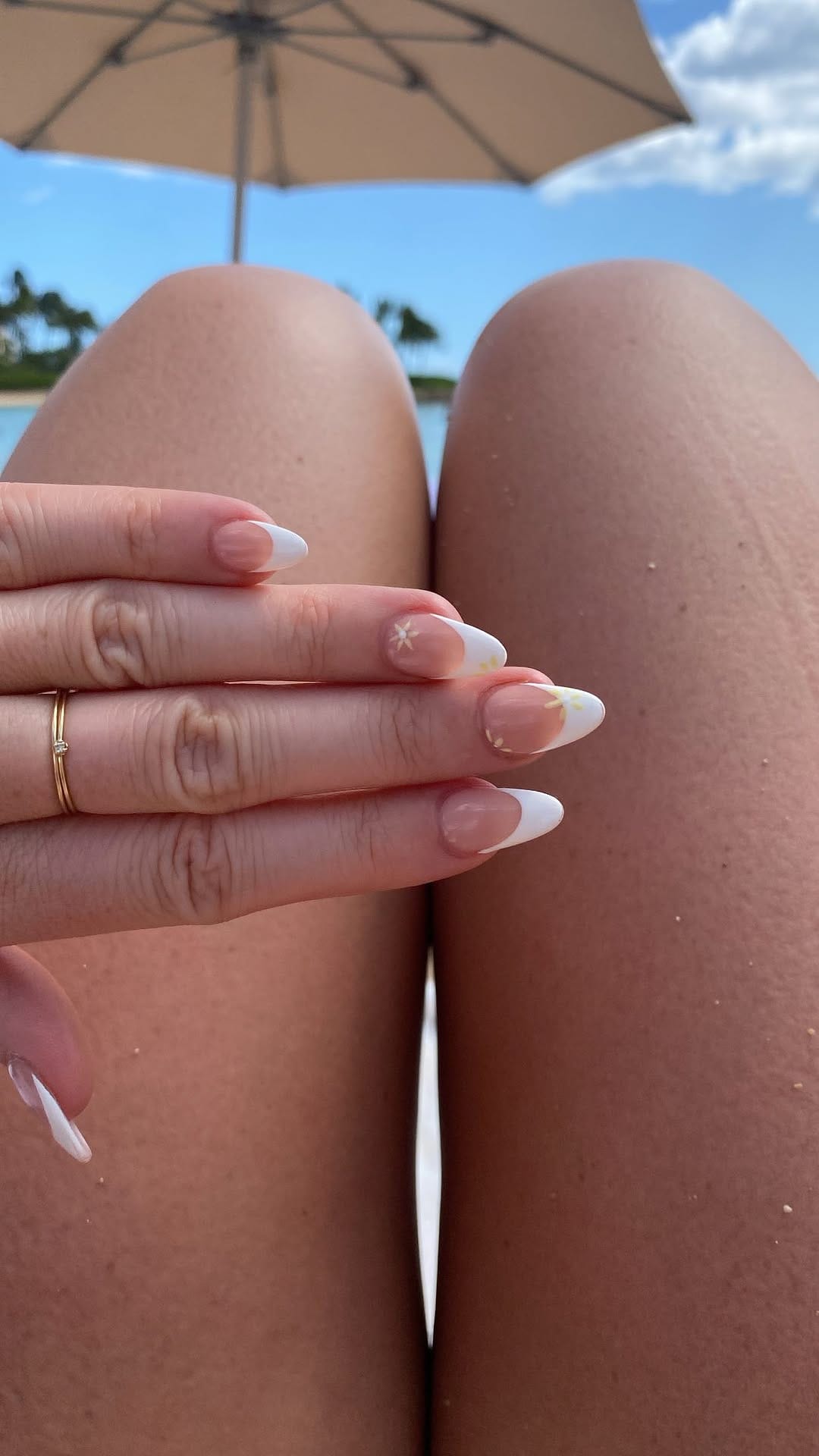 Post 10 by Alyssa💋 on Instagram (video)