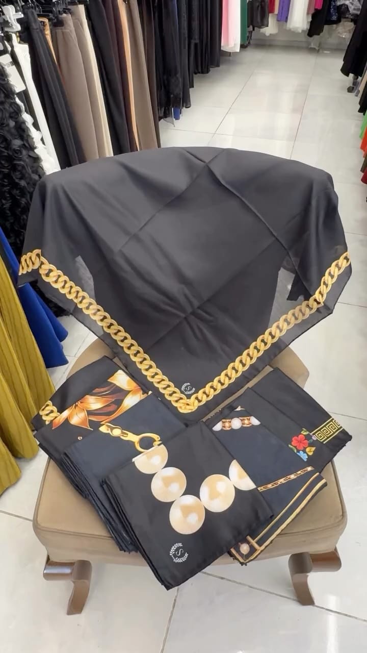 Post 4 by Ebrarözenbutik Özen on Instagram (video)