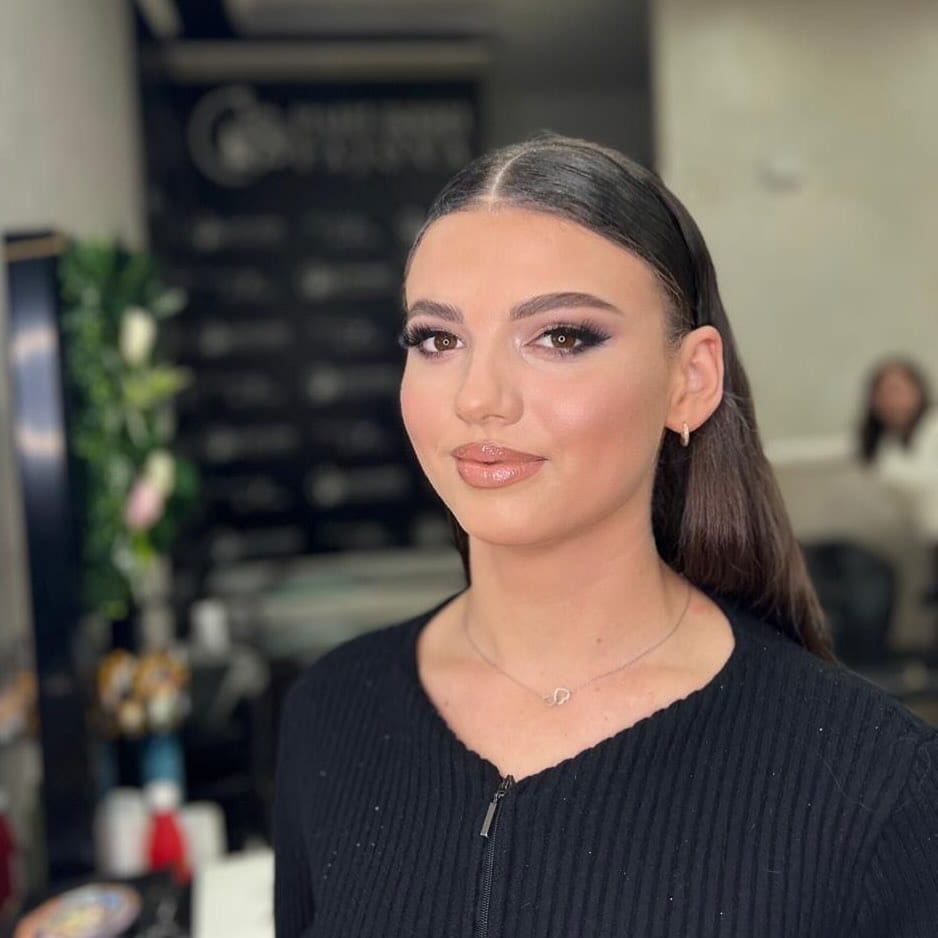 Post 7 by Nazmije Lola Xhina  Hair & MUA on Instagram (image)