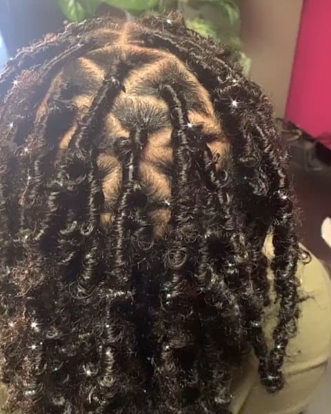 Post 3 by Elite Hair on Instagram (video)
