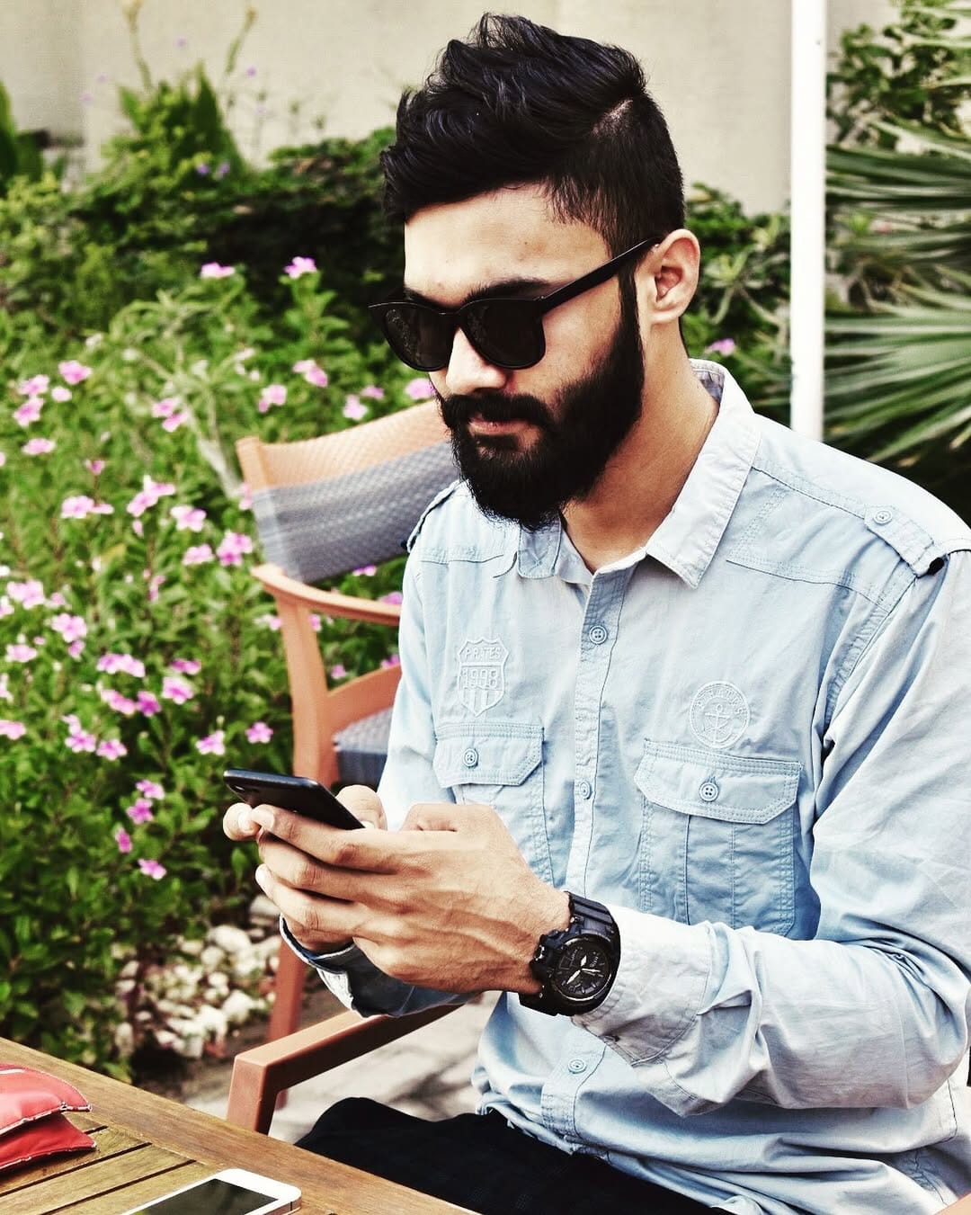 Post 6 by AShIK  on Instagram (image)