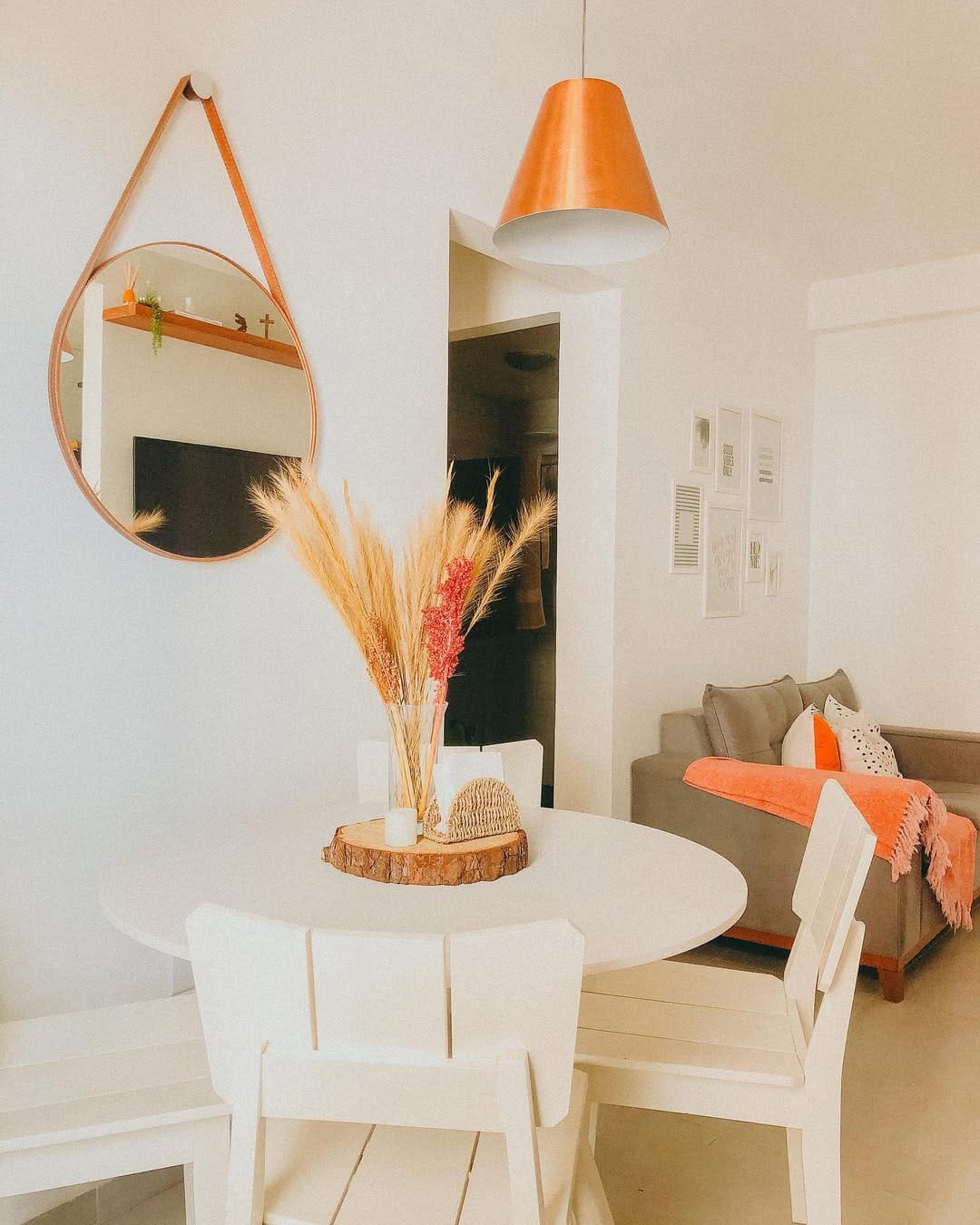 Post 10 by Taíssa - Apartamento 603 on Instagram (image)