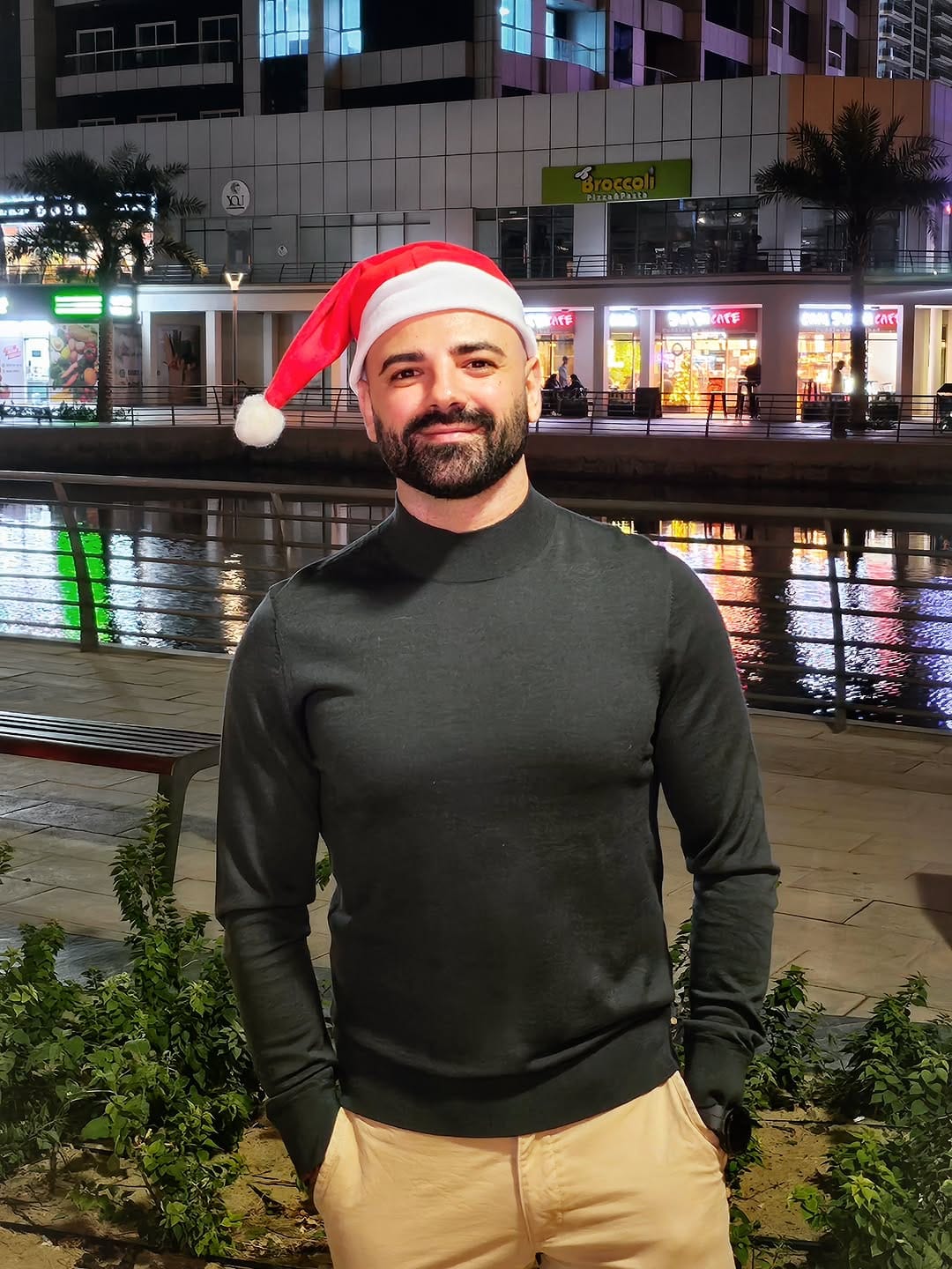 Post 1 by Charbel Kosseify | Marketing Consultant 🇦🇪 on Instagram (carousel)