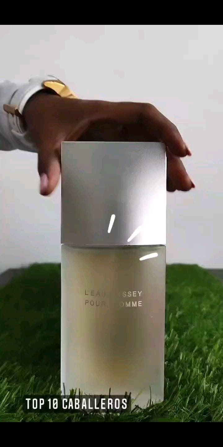 Post 9 by Todo Casual on Instagram (video)