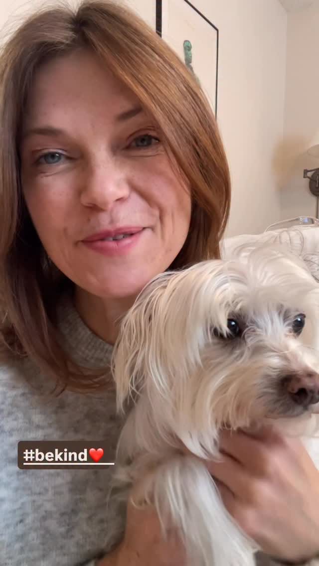 Post 6 by Nicole deBoer on Instagram (video)