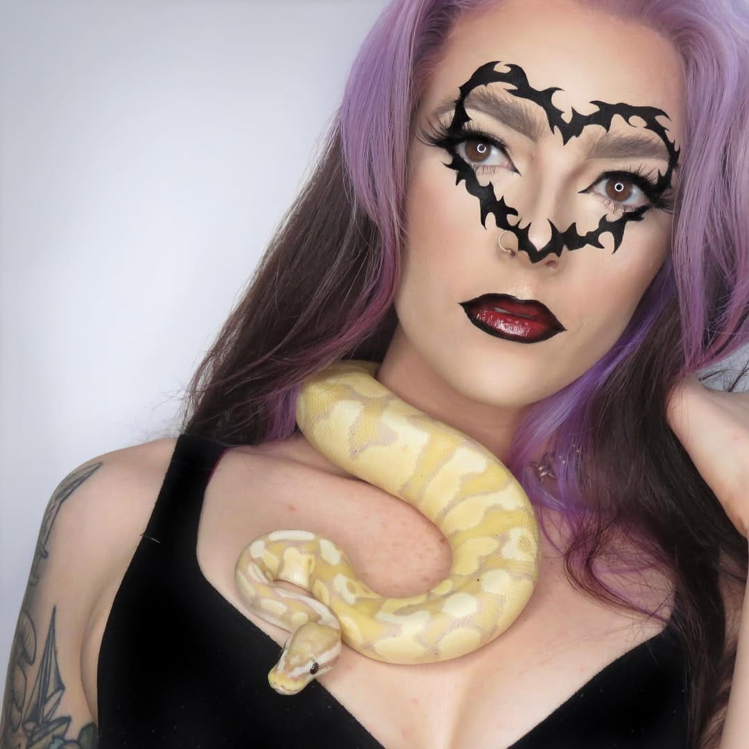 Post 1 by LK | Beauty And Fx Artist 🏳️‍🌈 on Instagram (image)