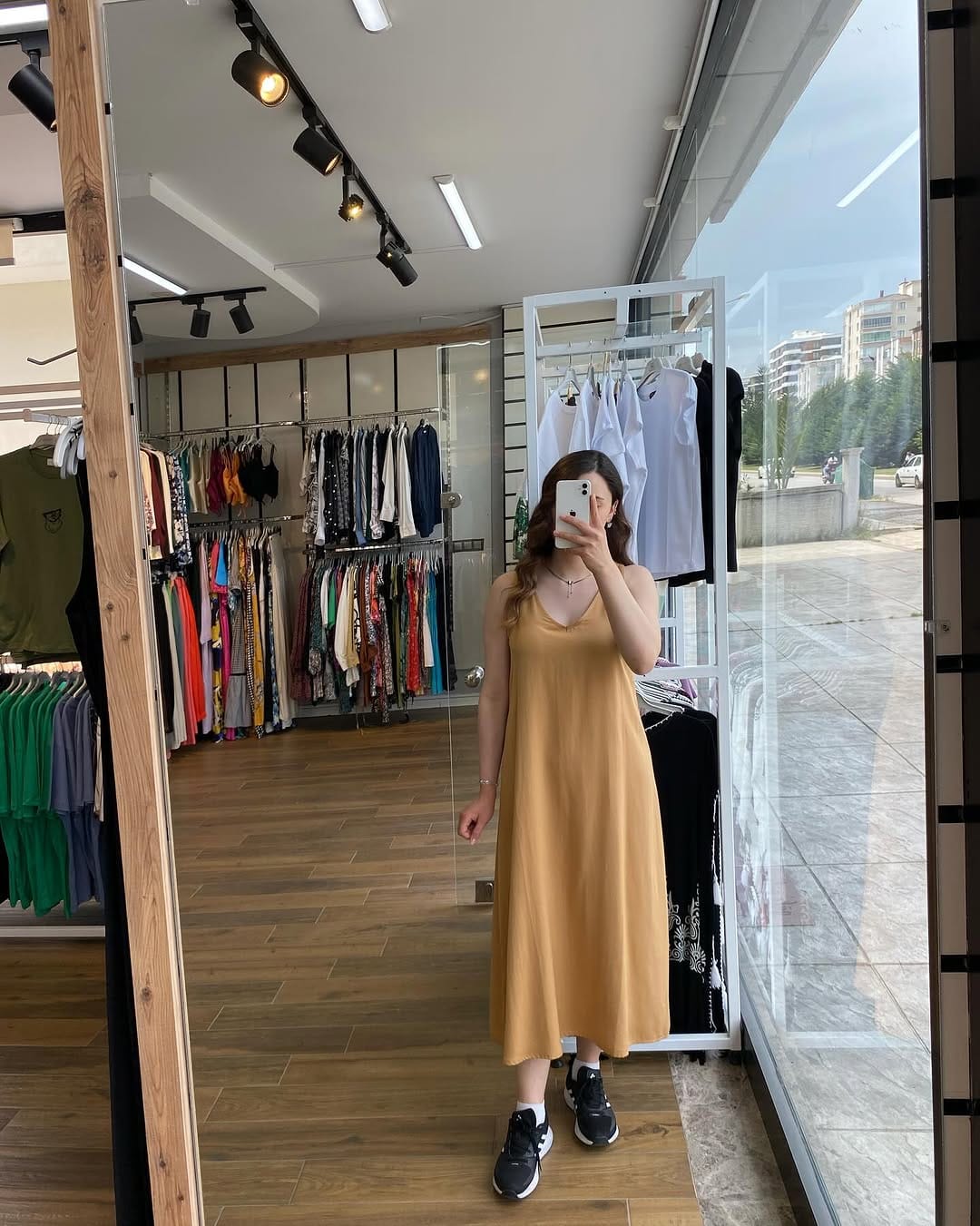 Post 2 by Ayşegül Giyim on Instagram (carousel)