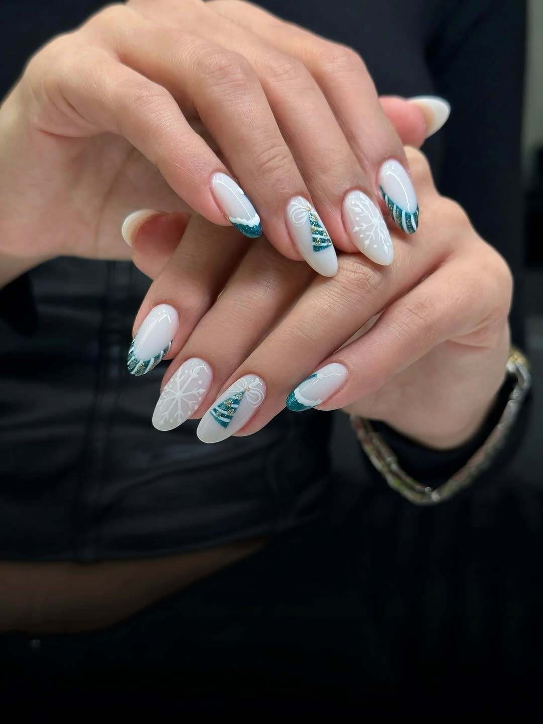 Post 3 by Yalda Farsi | Nail | Manicure | Dubai | Mounir salon on Instagram (carousel)