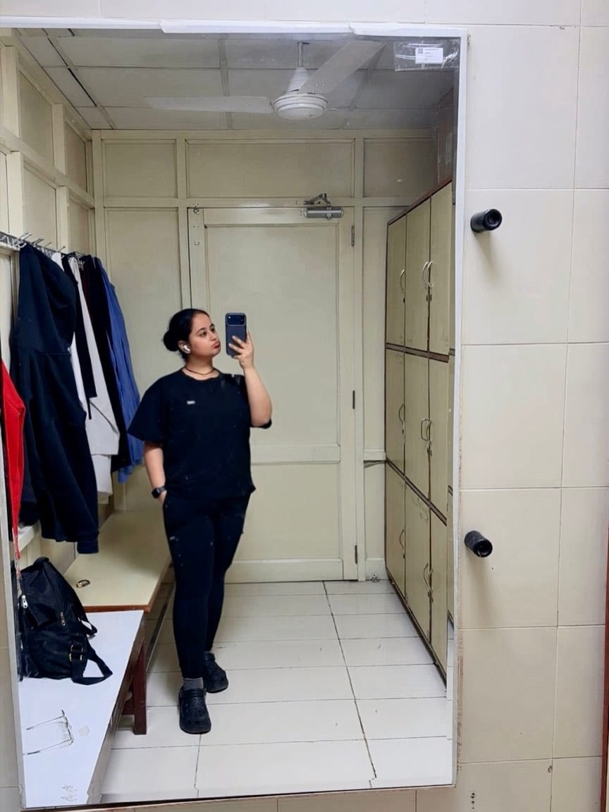 Post 9 by ꧁•𝐵𝐿𝑂𝐺𝐺𝐸𝑅•꧂ on Instagram (carousel)
