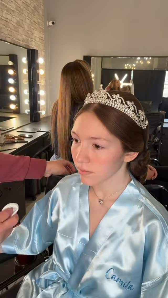 Post 7 by Diana Peralta on Instagram (video)