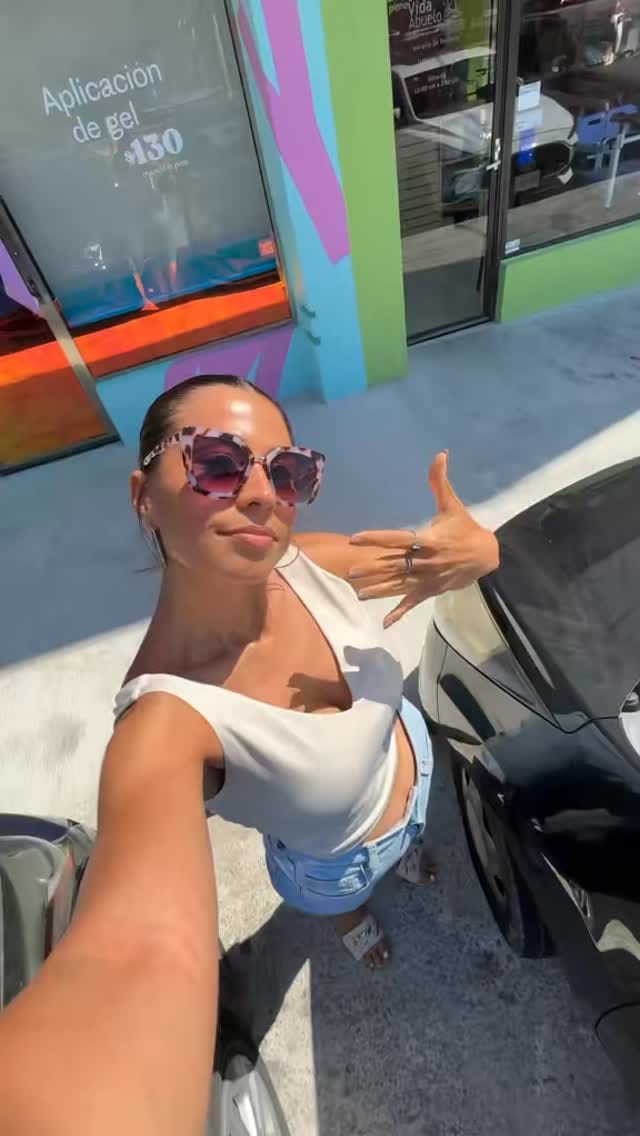 Post 2 by Glamy SIN CITA 💅🏻 on Instagram (video)