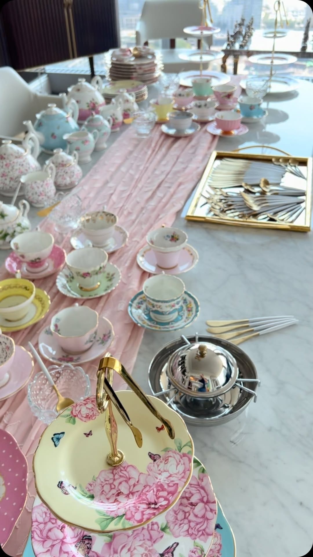 Post 5 by Sweet Bee Tea Party on Instagram (video)