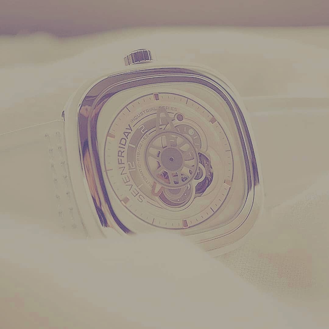 Post 3 by m'omenhag on Instagram (image)