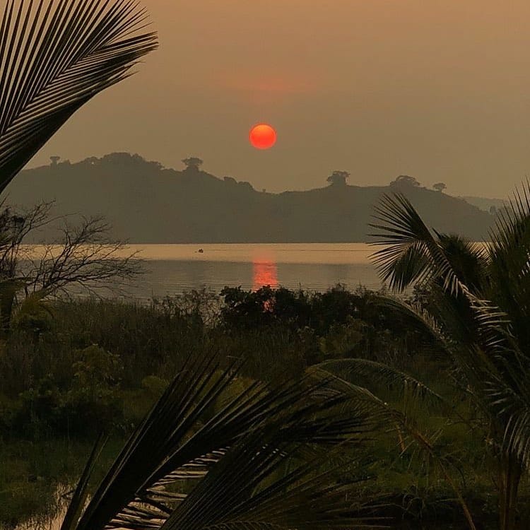 Post 9 by SPYING LOLA on Instagram (image)