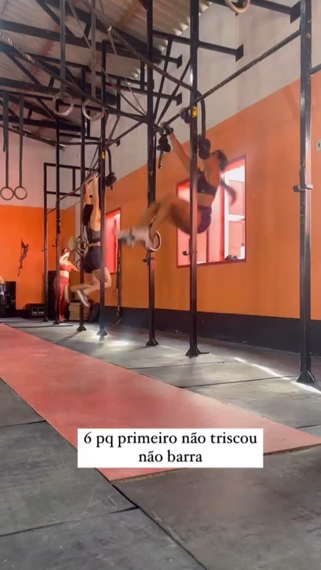 Post 3 by Aline Assuncao 👑 on Instagram (video)
